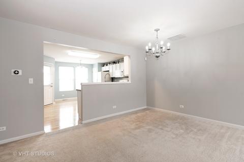 2473 Emily Ln, Elgin, IL 60124 photo 13