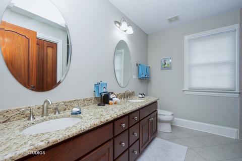 267 E Vallette St, Elmhurst, IL 60126 photo 14