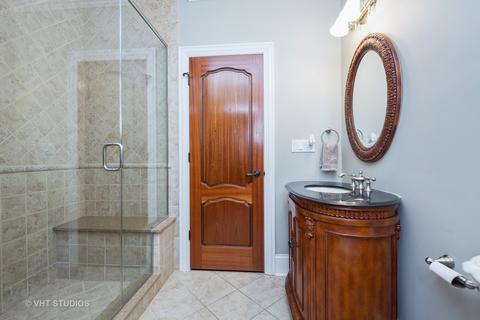 267 E Vallette St, Elmhurst, IL 60126 photo 9