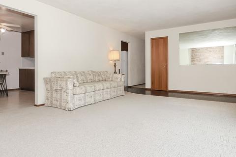 445 Ridge St, Algonquin, IL 60102 photo 5