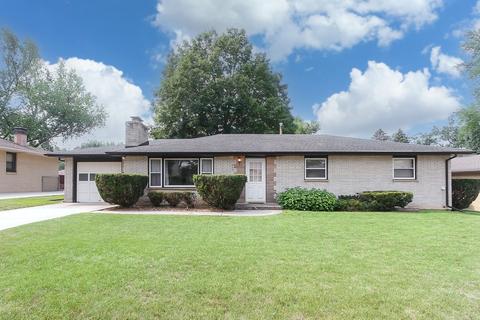 445 Ridge St, Algonquin, IL 60102 photo 1