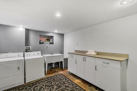 595 E Parkway Rd, Riverside, IL 60546 photo 22