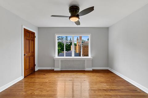 595 E Parkway Rd, Riverside, IL 60546 photo 19