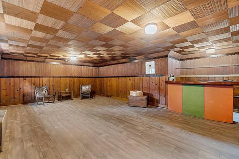 595 E Parkway Rd, Riverside, IL 60546 photo 21