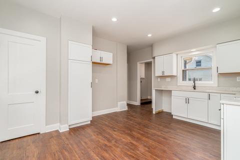 606 E Washington St, Morris, IL 60450 photo 7