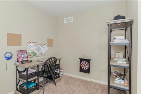 1030 Stags Leap Rd, Normal, IL 61761 photo 15