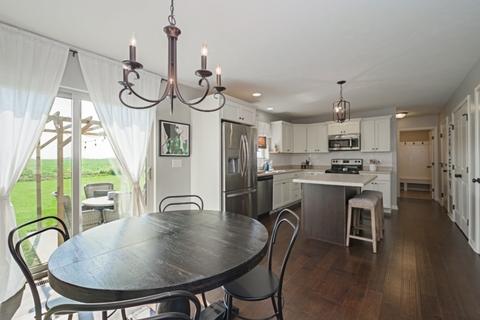1030 Stags Leap Rd, Normal, IL 61761 photo 6