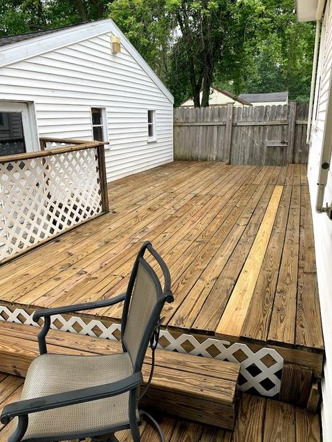 401 Elm St, Le Roy, IL 61752 photo 6