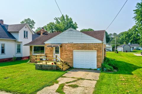 168 E Lincoln St, Seneca, IL 61360 photo 17