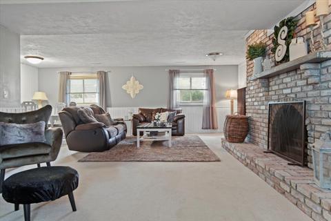 1300 Heritage Rd E, Normal, IL 61761 photo 16