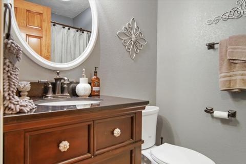 1300 Heritage Rd E, Normal, IL 61761 photo 14