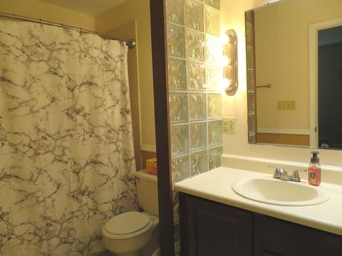 2002 Hemlock Dr, Champaign, IL 61821 photo 12