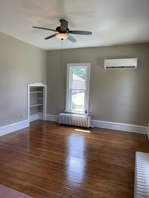 465 Orange St, Elgin, IL 60123 photo 8