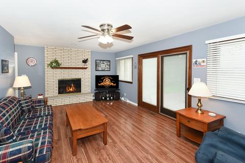 3305 Plum Grove Dr, Rolling Meadows, IL 60008 photo 10