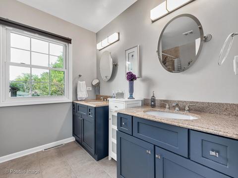 1318 E Hawthorne Blvd, Wheaton, IL 60187 photo 24