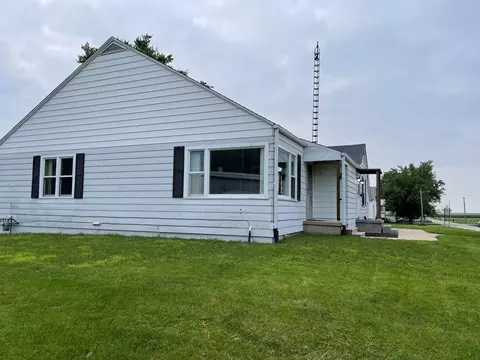 200 N Front St, Sublette, IL 61367 photo 35