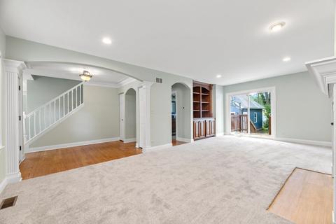 406 Byron Ct, Wheaton, IL 60187 photo 12