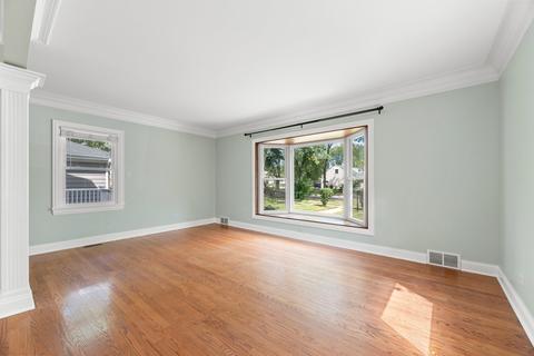 406 Byron Ct, Wheaton, IL 60187 photo 10