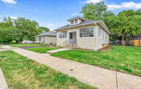 471 Clark St, Elgin, IL 60123 photo 2