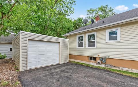 471 Clark St, Elgin, IL 60123 photo 22