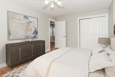 520 E Oakton St, Des Plaines, IL 60018 photo 13