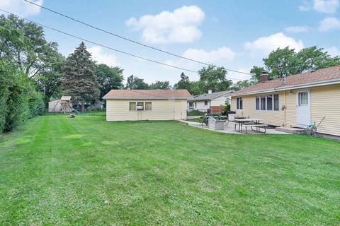 360 Pleasant St, Hoffman Estates, IL 60169 photo 15