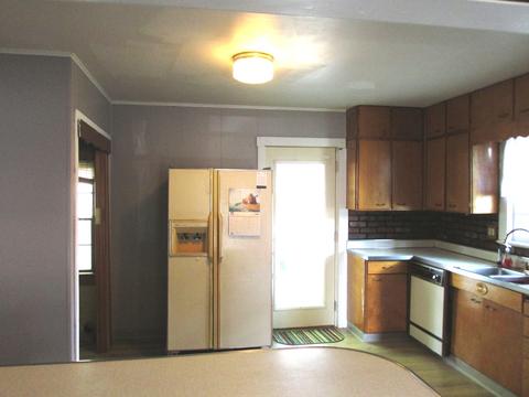 910 3rd Ave, Sterling, IL 61081 photo 9