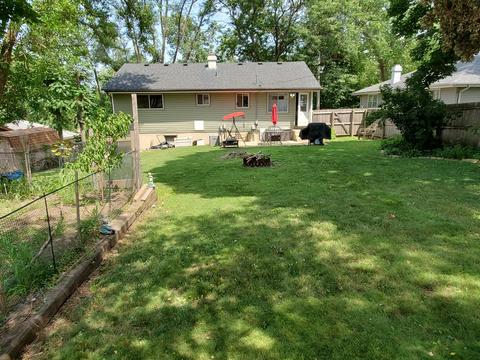 518 Harrison St, Elgin, IL 60120 photo 8