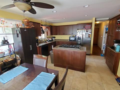518 Harrison St, Elgin, IL 60120 photo 16