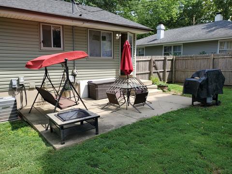 518 Harrison St, Elgin, IL 60120 photo 12