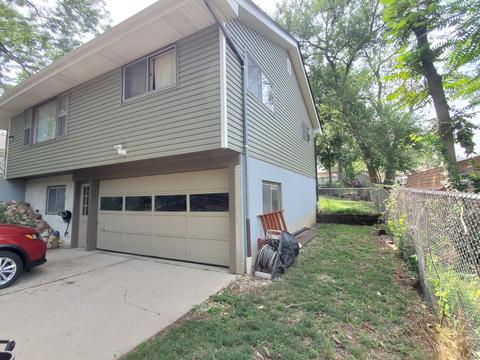 518 Harrison St, Elgin, IL 60120 photo 3