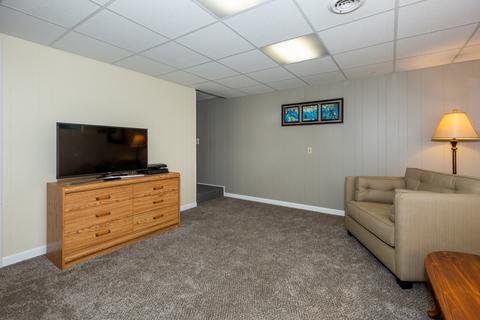 303 Forest View Dr, Genoa, IL 60135 photo 25