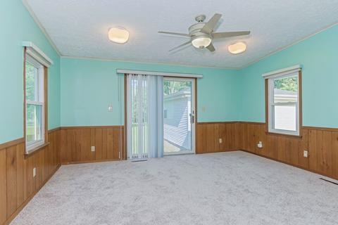 911 S Fell Ave, Normal, IL 61761 photo 16
