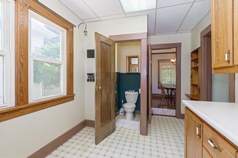 911 S Fell Ave, Normal, IL 61761 photo 14