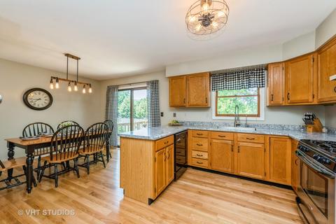 360 Ann St, Cary, IL 60013 photo 3