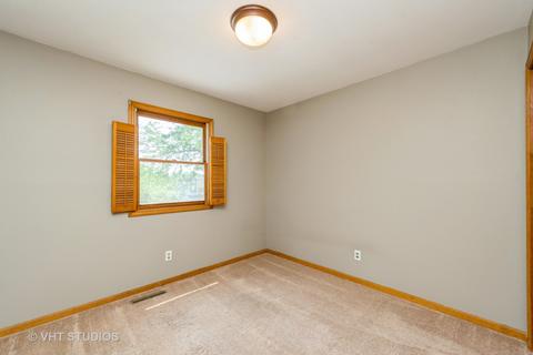 360 Ann St, Cary, IL 60013 photo 10