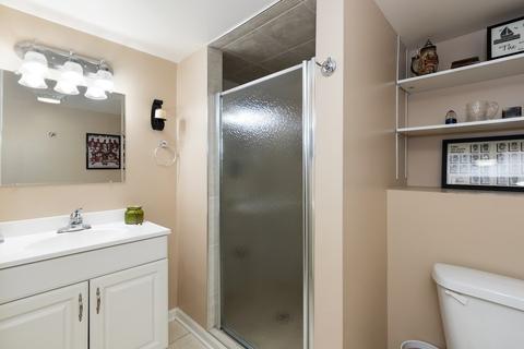 1711 E Grand Ave, Lindenhurst, IL 60046 photo 28