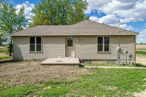 10470 N Mt Morris Rd, Leaf River, IL 61047 photo 8