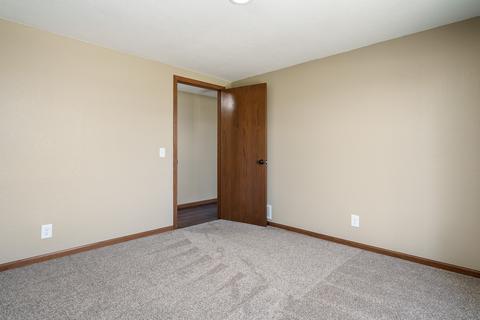 10470 N Mt Morris Rd, Leaf River, IL 61047 photo 28