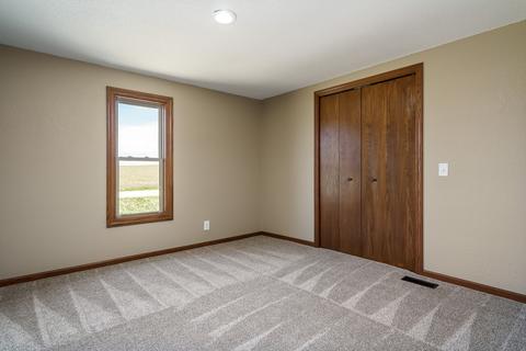 10470 N Mt Morris Rd, Leaf River, IL 61047 photo 27