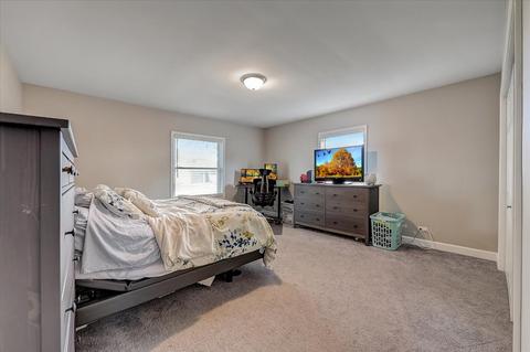 416 Edwards Ave, East Dundee, IL 60118 photo 9