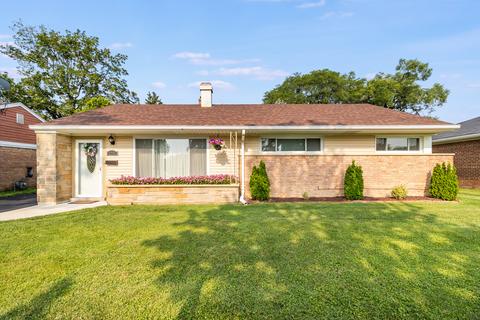 1064 E Villa Dr, Des Plaines, IL 60016 photo 2