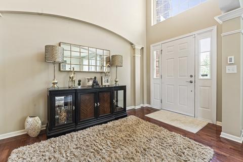5752 River Birch Dr, Hoffman Estates, IL 60192 photo 6