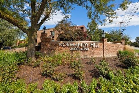 3930 Dundee Rd, Northbrook, IL 60062 photo 21