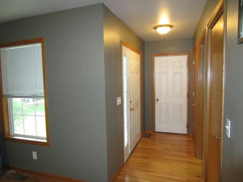 604 Grant St, Harvard, IL 60033 photo 5