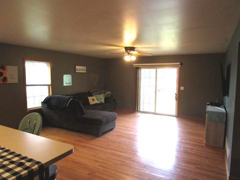 604 Grant St, Harvard, IL 60033 photo 10