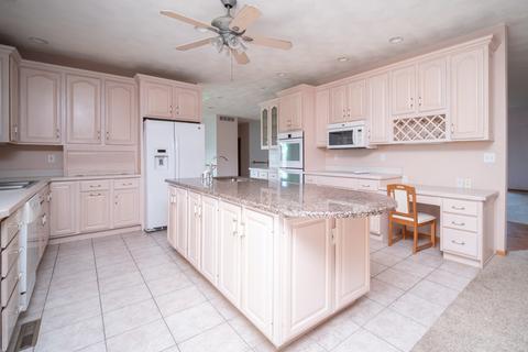 7100 N Pecatonica Rd, Leaf River, IL 61047 photo 21