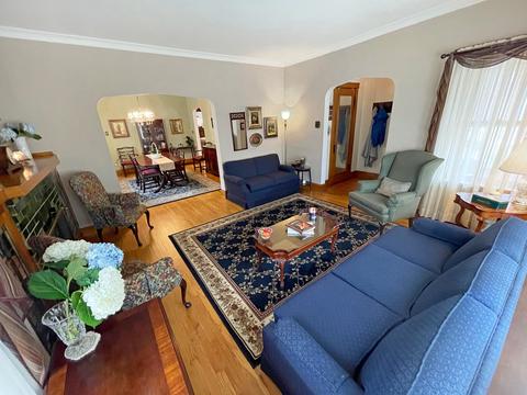 2440 Euclid Ave, Berwyn, IL 60402 photo 2