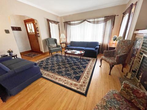 2440 Euclid Ave, Berwyn, IL 60402 photo 6