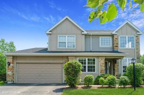 1740 Charles Ct, Wheeling, IL 60090 photo 2